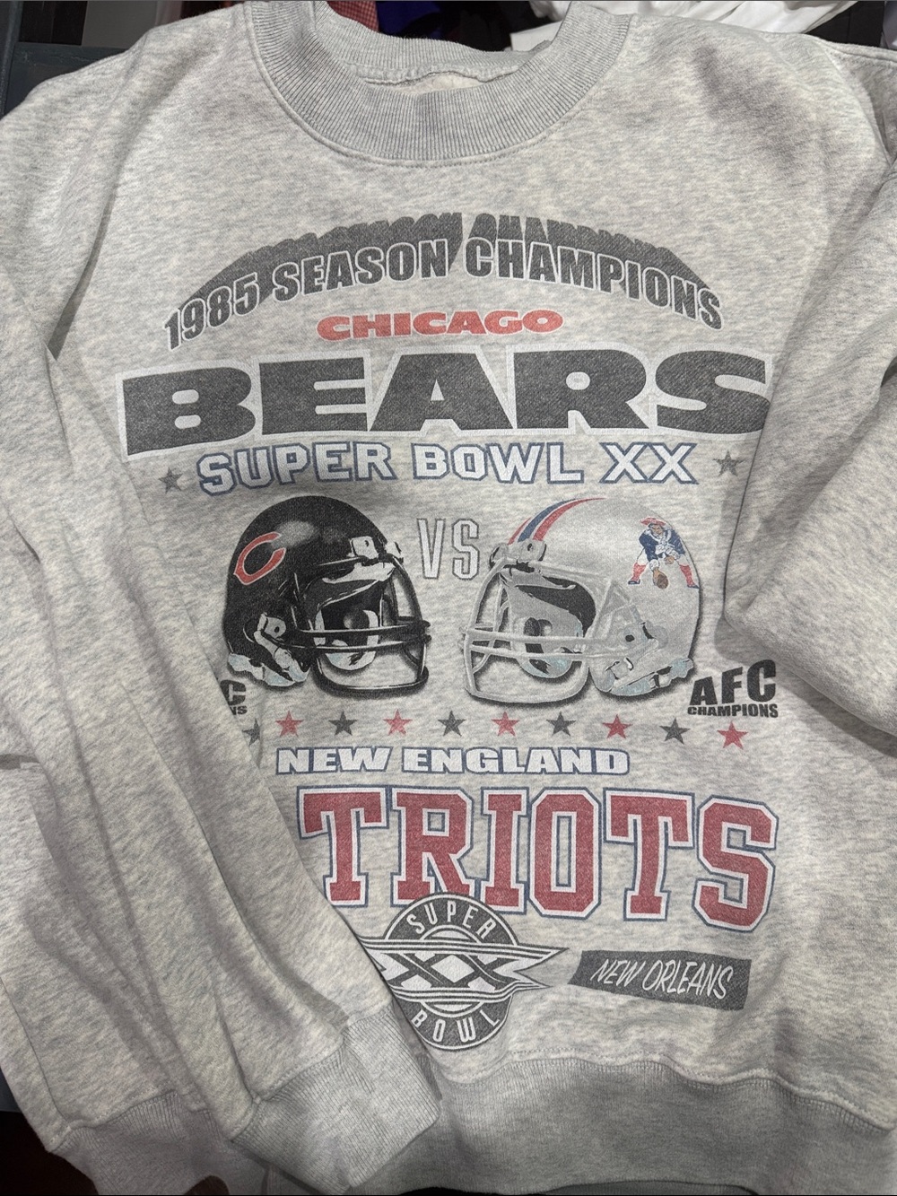 Abercrombie & Fitch Gray Kids Chicago Bears vs Patriots Super Bowl Sweatshirt